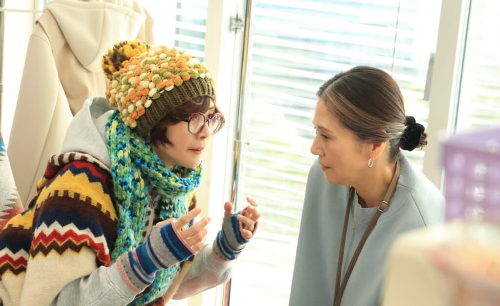 HSP内向型の長倉万理子と、その上司吉野千明
